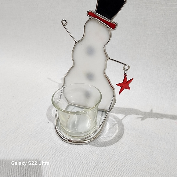 Stained glass snowman with star and candle holder. - Picture 8 of 9